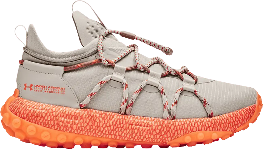 Under Armour HOVR Summit Fat Tire Cuff &#039;Fog Orange Tropic&#039;