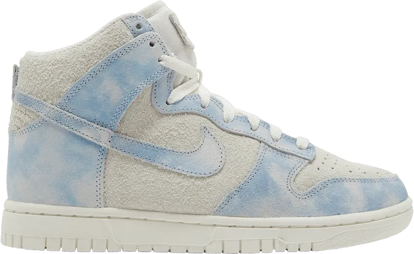  Nike Dunk High SE Clouds Celestine Blue (Women&#039;s)