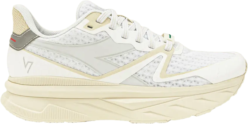  Diadora Atomo V7000 &#039;White Whisper White&#039;