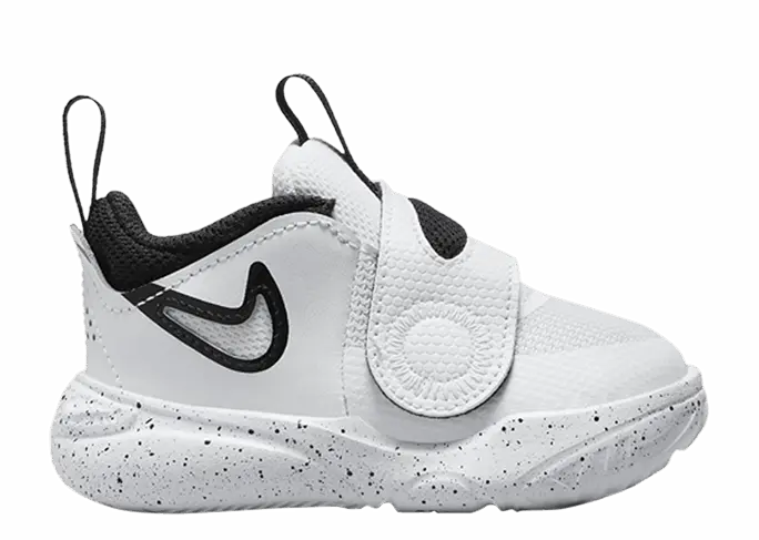 Nike Team Hustle D11 TD &#039;White Black&#039;
