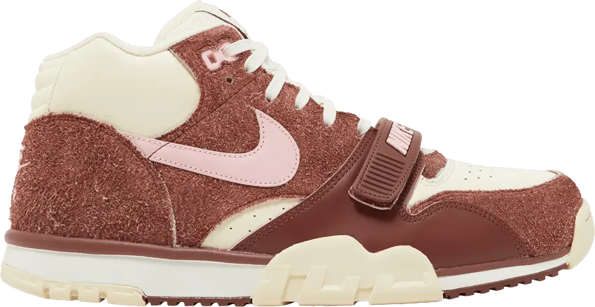  Nike Air Trainer 1 Valentine&#039;s Day (2023)