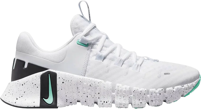  Nike Wmns Free Metcon 5 &#039;White Emerald Rise&#039;