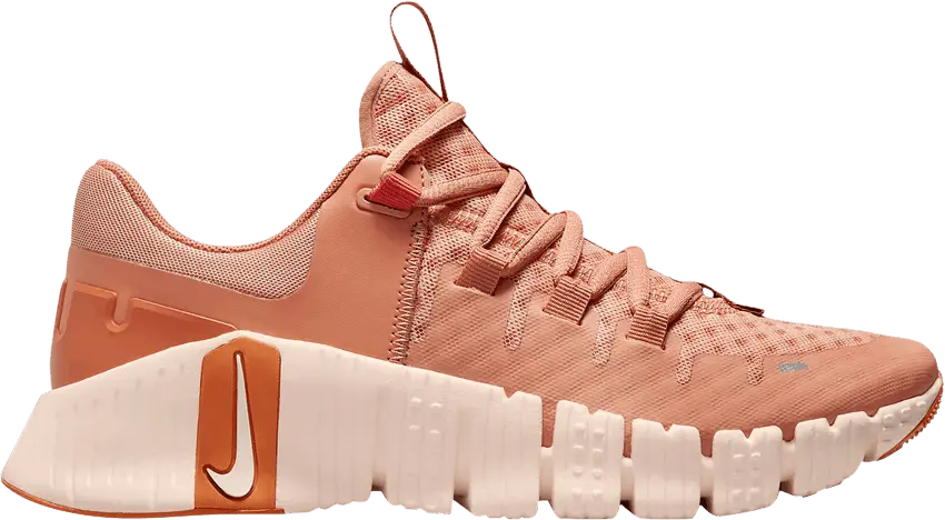  Nike Wmns Free Metcon 5 &#039;Amber Brown Campfire Orange&#039;