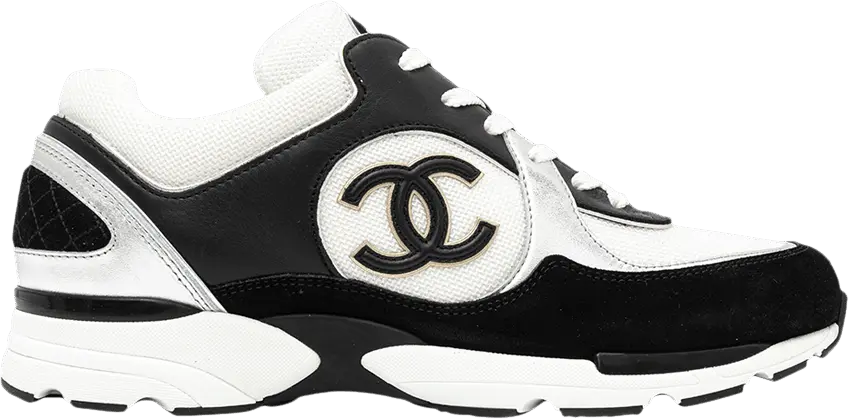  Chanel Logo Sneaker &#039;Black White&#039;