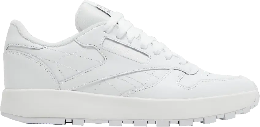  Reebok Maison Margiela x Wmns Classic Leather Tabi &#039;White&#039;