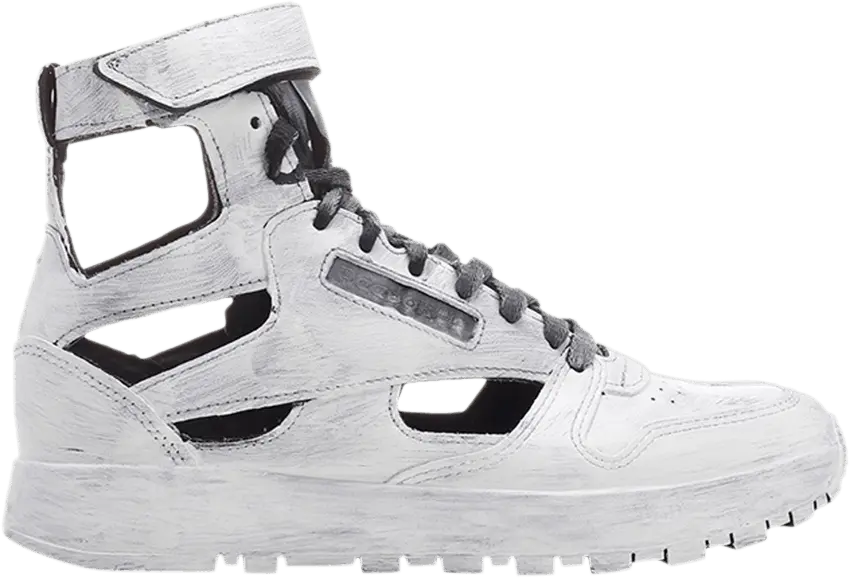  Reebok x Maison Margiela Wmns Classic Leather Tabi High &#039;Whiteout&#039;