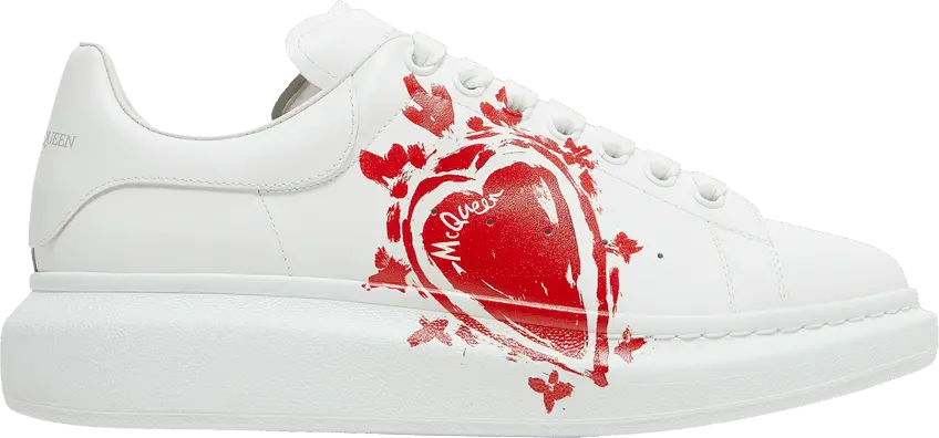  Alexander Mcqueen Alexander McQueen Oversized Sneaker &#039;Heart Logo - White&#039;