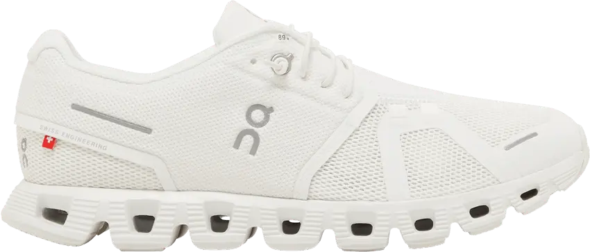  On Wmns Cloud 5 &#039;All White&#039;