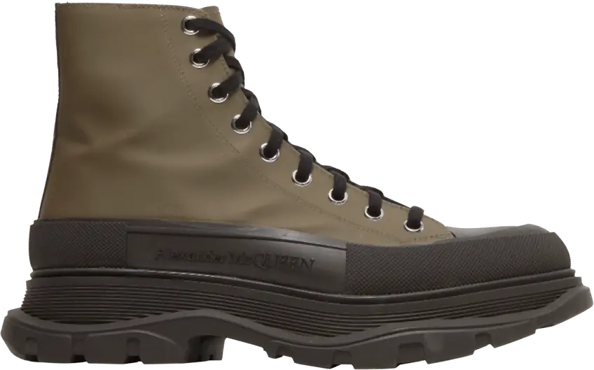  Alexander Mcqueen Alexander McQueen Tread Slick Boots &#039;Khaki Black&#039;