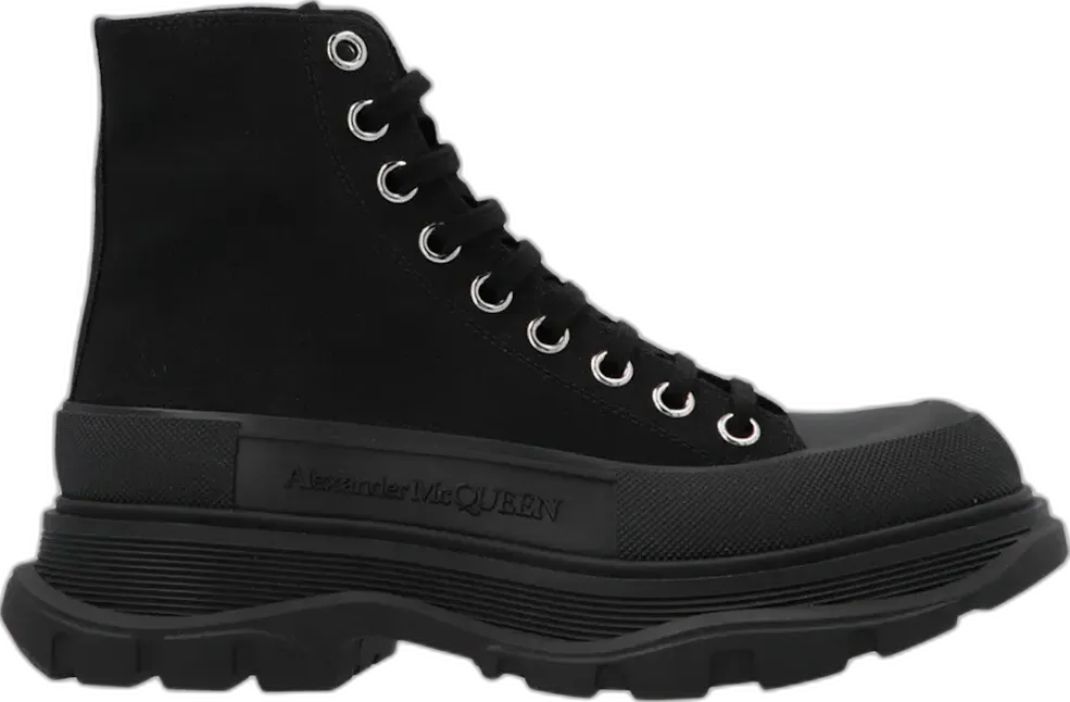  Alexander Mcqueen Alexander McQueen Tread Slick Lace Up Boot Black (Women&#039;s)