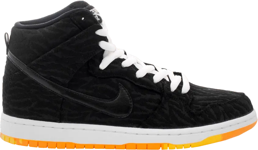  Nike SB Dunk High Skunk