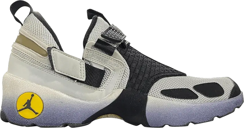  Jordan Trunner LX &#039;Black Neutral Grey&#039;