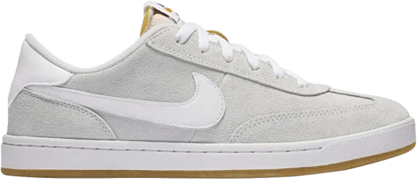  Nike SB FC Classic Summit White