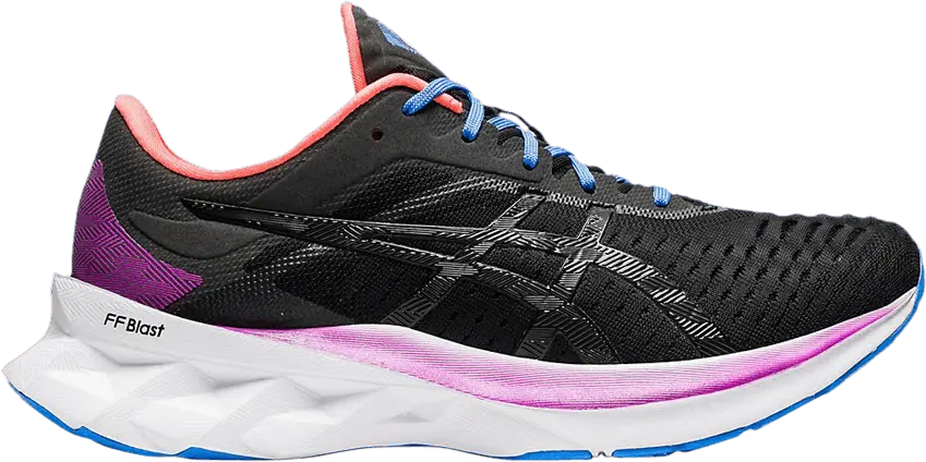  Asics Wmns Novablast &#039;Black&#039;