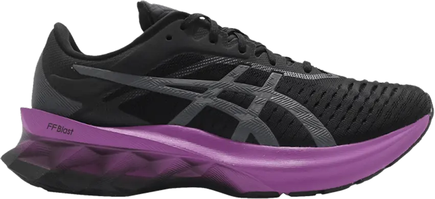  Asics Wmns Novablast &#039;Black Digital Grape&#039;