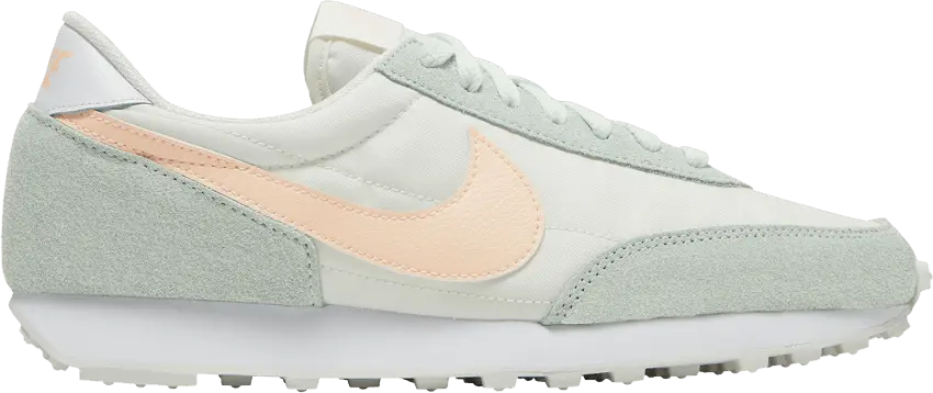  Nike Daybreak Barely Green Crimson Tint (Women&#039;s)