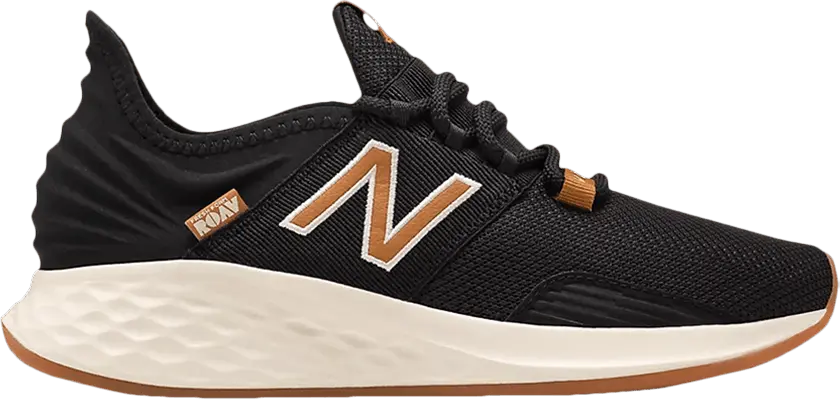 New Balance Wmns Fresh Foam Roav &#039;Black Gum&#039;