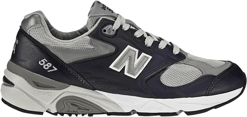 New Balance M587