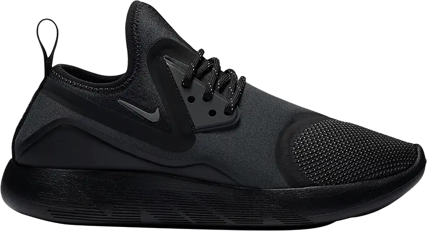  Nike Wmns LunarCharge Essential