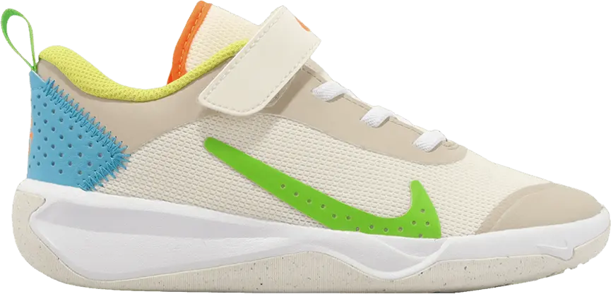 Nike Omni Multi-Court PS &#039;Play Freely&#039;
