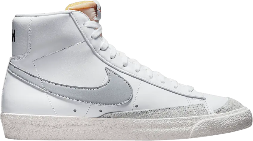  Nike Blazer Mid 77 Vintage White Light Smoke Grey