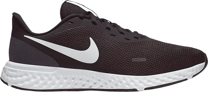  Nike Revolution 5 Extra Wide &#039;Black White&#039;