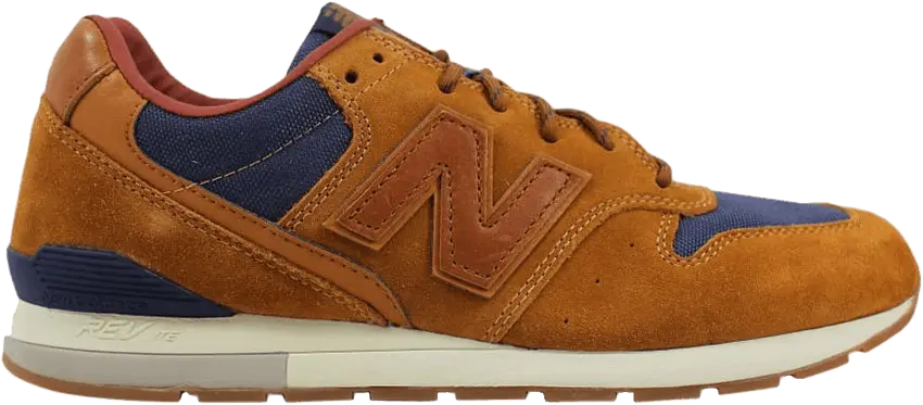 New Balance 696 Brown