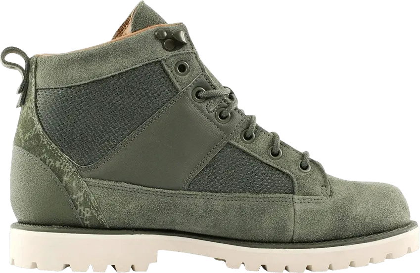  Adidas The Hike &#039;Earth Green&#039;