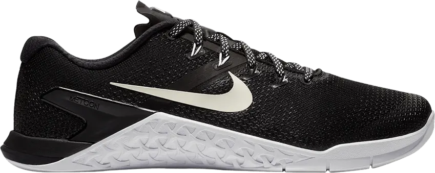  Nike Metcon 4 &#039;Black White&#039;