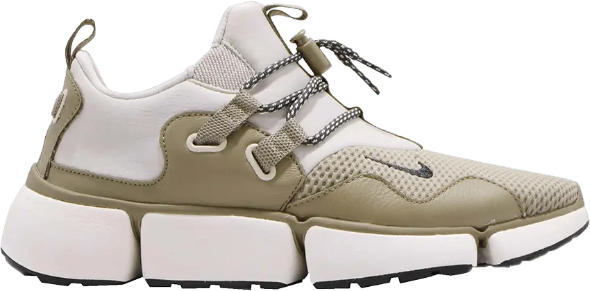 Nike Pocketknife DM &#039;Light Bone&#039;