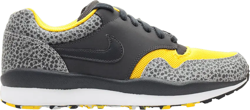 Nike Air Safari LE &#039;Speed Yellow&#039;