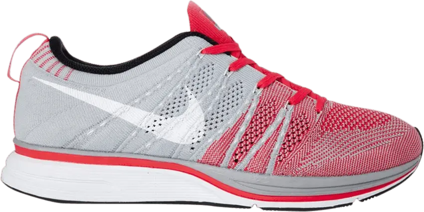 Nike Flyknit Trainer+ &#039;Bright Crimson&#039;