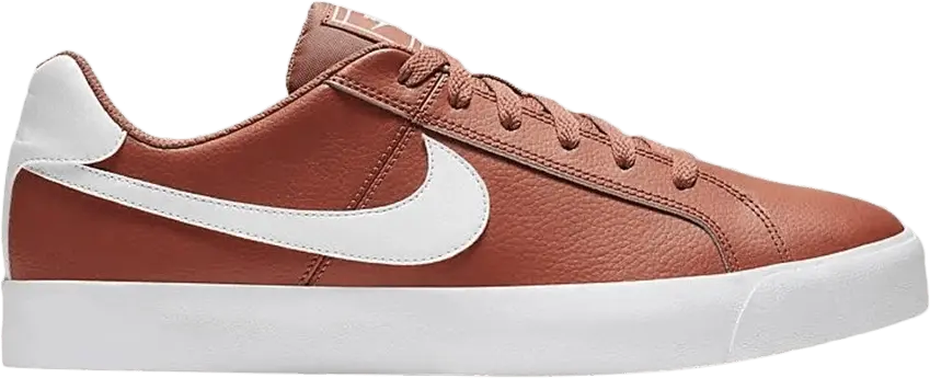 Nike Court Royale AC &#039;Dusty Peach&#039;