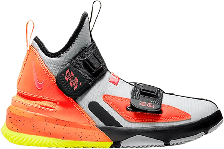 Nike LeBron Soldier 13 Flyease GS &#039;Light Smoke Grey Crimson&#039;