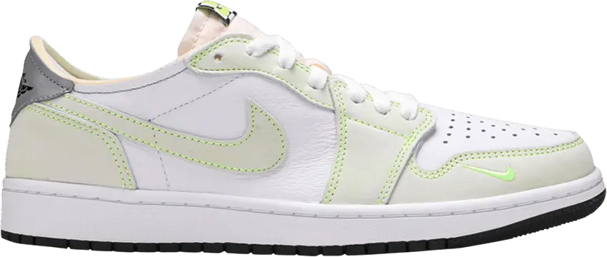  Air Jordan 1 Low OG &#039;Ghost Green&#039; Sample