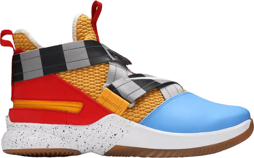  Nike LeBron Soldier 12 FlyEase Extra-Wide &#039;Toy Story&#039;