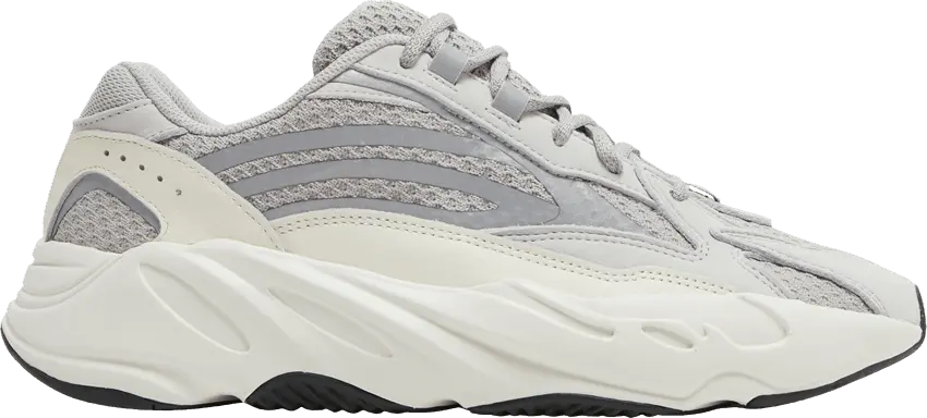  Adidas adidas Yeezy Boost 700 V2 Static (2018/2022)