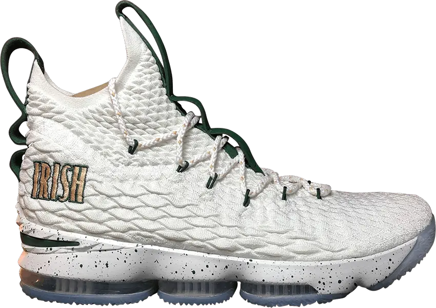  Nike LeBron 15 PE &#039;SVSM&#039;