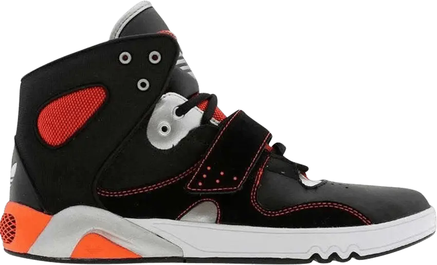 Adidas Roundhouse Mid [Black/Infared]