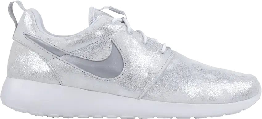  Nike Wmns Roshe One Premium &#039;Metallic Platinum&#039;