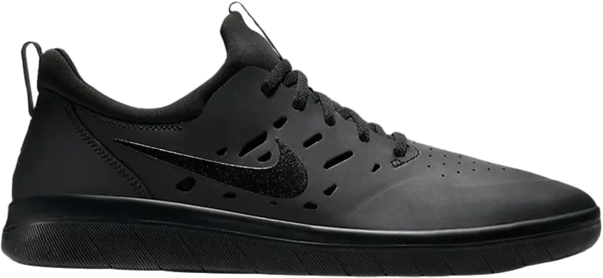  Nike SB Nyjah Free Triple Black