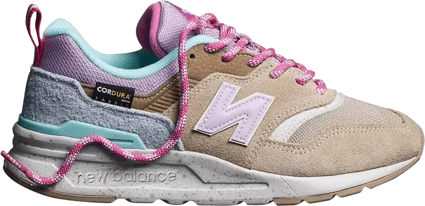  New Balance 997 Outdoor Pack (Women&#039;s)