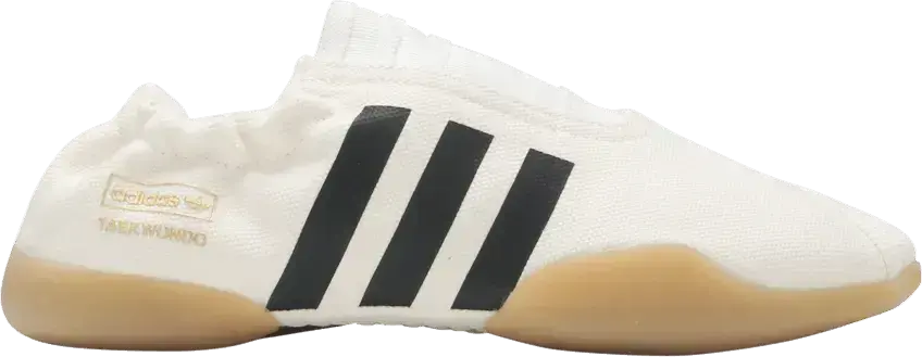  Adidas adidas Taekwondo White Black Gum (Women&#039;s)