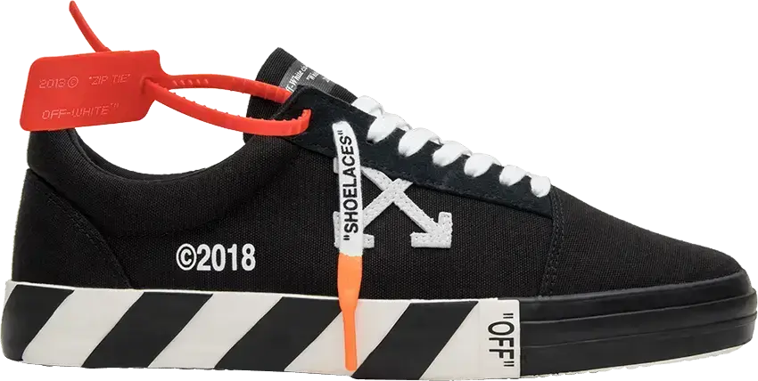  Off-White Vulc Low Top &#039;Black&#039;