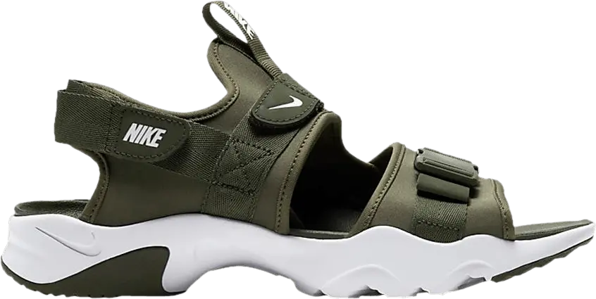  Nike Canyon Medium Olive