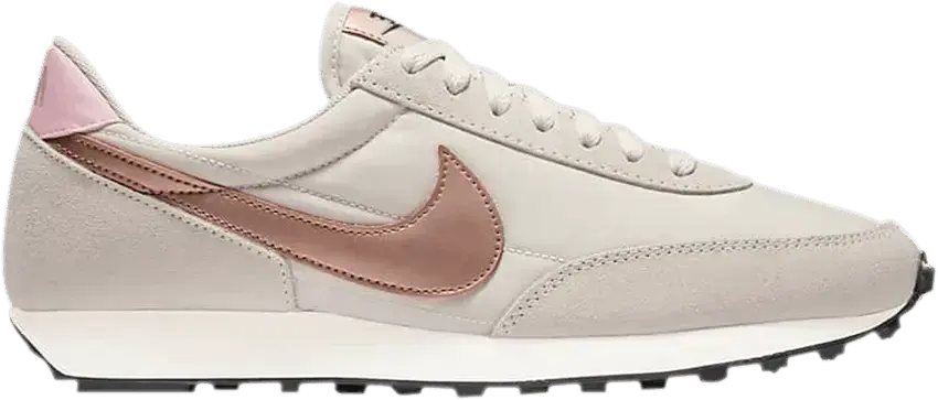  Nike DBreak-Type Light Orewood (Women&#039;s)