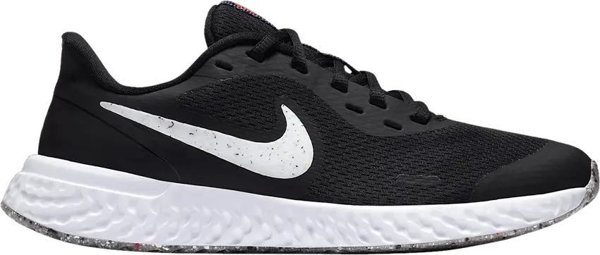  Nike Revolution 5 SE GS &#039;Black White&#039;