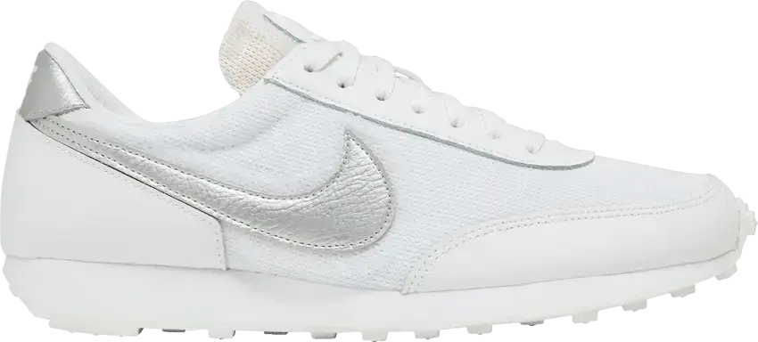  Nike Daybreak White Metallic Silver (Women&#039;s)