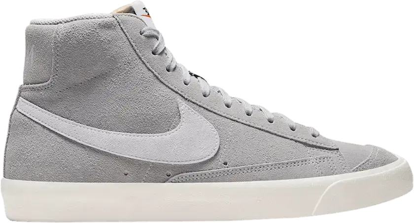  Nike Blazer Mid 77 Wolf Grey