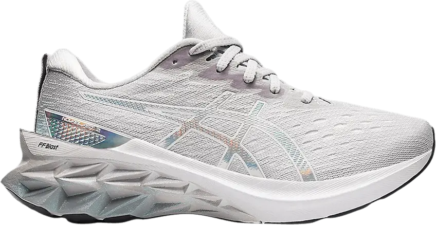  Asics ASICS Novablast 2 Platinum Glacier Grey (Women&#039;s)